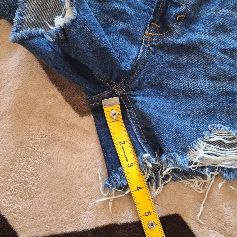 Free People - We The Free Makai Cut-off Short - In Too Deep - Size 25